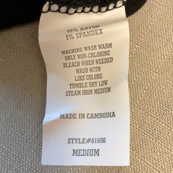 Papaya Black Jumpsuit Relaxed Fit Minimalist Design - Picture 4 of 4